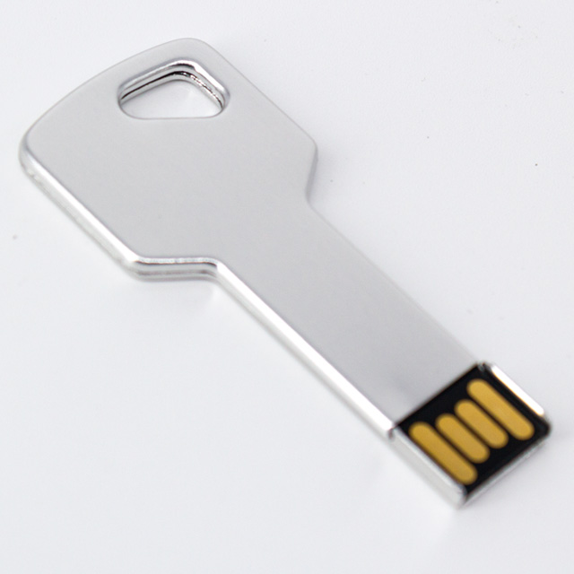USB046, MEMORIA USB LLAVE CUADRADA
Memoria USB LLAVE CUADRADA metálica.
No Incluye cordón para cuello. Capacidad 8 GB.